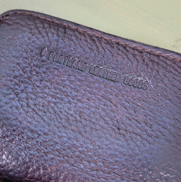 Portland Leather Goods Small Zip Wallet In 'Coldbrew" - Picture 6 of 6